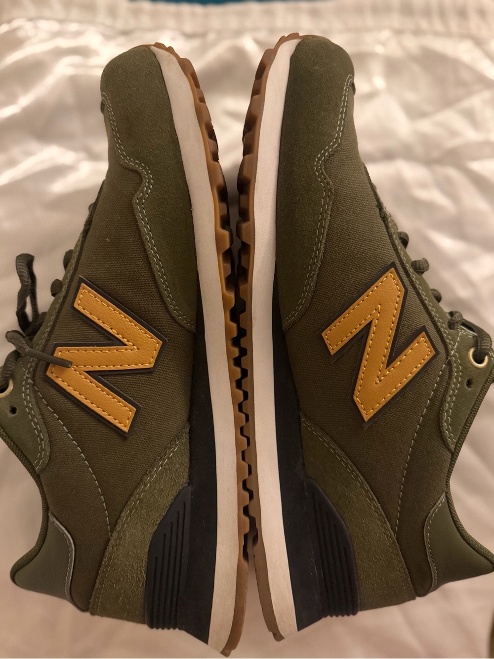 New Balance Men's Olive Green Sneakers with Tan 'N' Accents